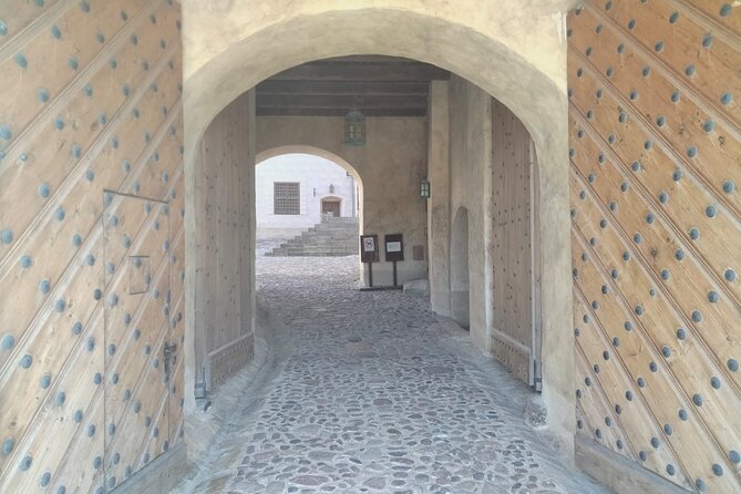 Private Full-Day Trip to Bauska, Rundale and Jelgava Palace - Jelgava Palace: A Neoclassical Masterpiece