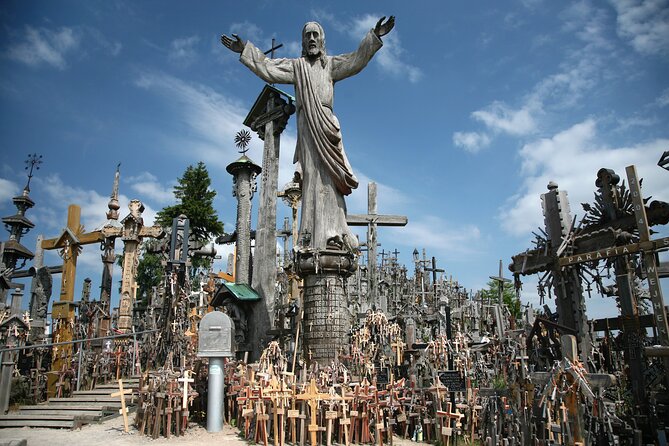 Private Full-Day Trip to Hill of Crosses, Rundale Palace & Bauska - Experience the Best of the Baltics in a Private Full-Day Tour
