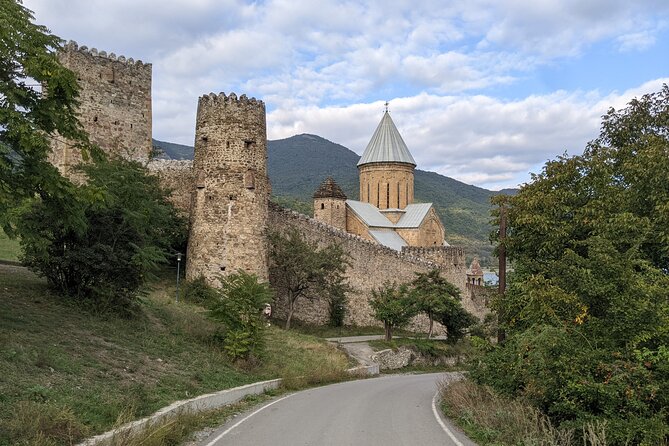Private Full Day Trip to Kazbegi Mountains - Gudauri: Mountain Views and Seasonal Activities