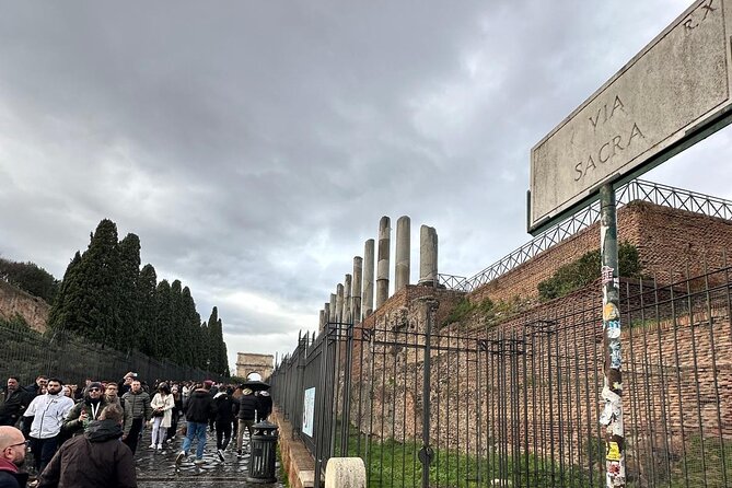 Private Full Guided Tour of Colosseum Roman Forum & Palatine Hill - The Benefits of a Private Guide and Flexible Timing