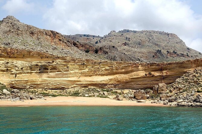 Private Full/Half-Day Boat Trip in Greece with Food and Drinks - Starting Point and Duration of the Tour