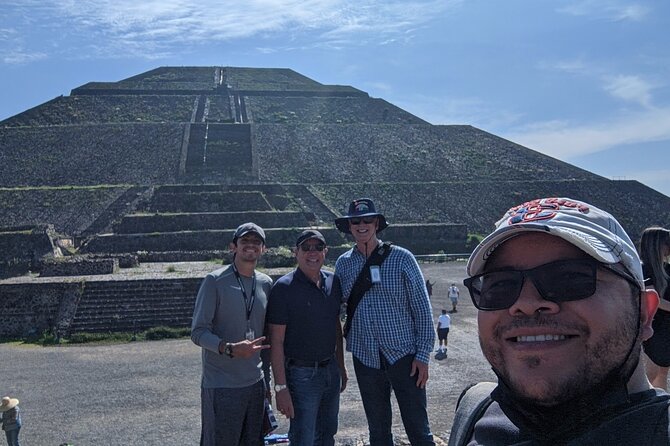 Private full tour to Teotihuacan and Basilica at your own pace - The Expertise and Approach of the Guides