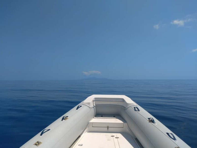 Private, fully customizable cruise in Santorini's caldera - Explore Santorini’s Caldera on a Private, Fully Customizable Cruise