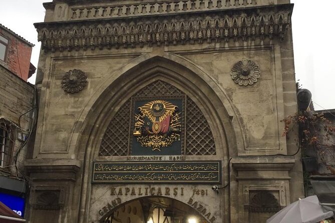 PRIVATE Fully Guided Tour with TRAM, the fastest transportation - Lunch and the Grand Bazaar Shopping Experience