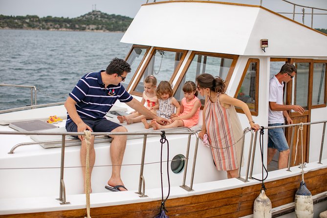 Private Gastro gourmet tour by Dot@ boat - The Culinary Highlights of the Onboard Experience