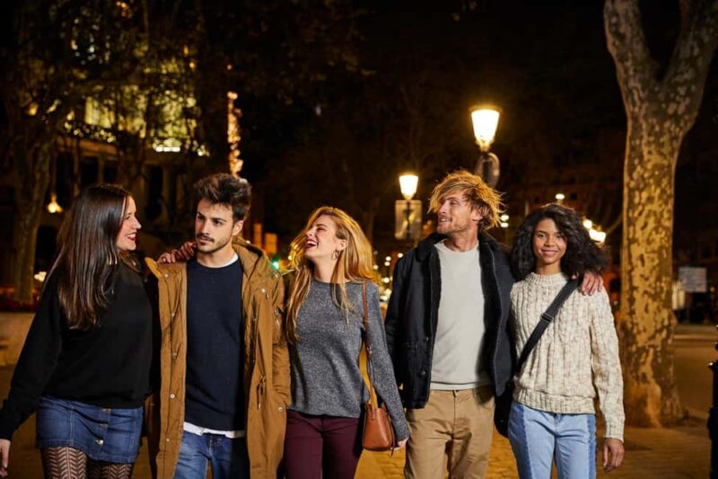 Private Ghost Walking Tour in Edinburgh with Canongate Kirk - Key Points