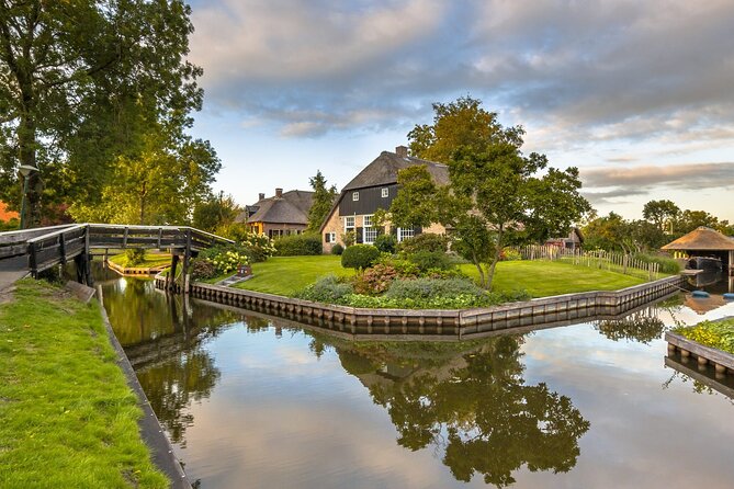 Private Giethoorn Tour Venice of The Netherlands - Key Points