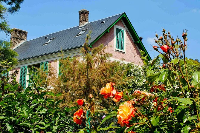 Private Giverny Half-day Trip from Paris by Mercedes Lunch option - Authentic Norman Lunch Options in Giverny
