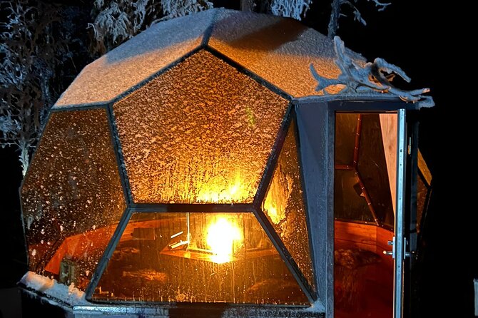 PRIVATE Glass Igloo Dinner Under Northern Lights - Key Points