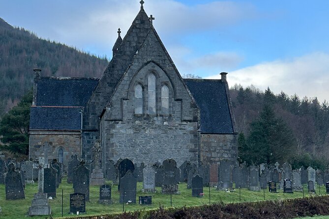Private Glencoe and Loch Lomond Tour - Castle Stalker: Picture-Perfect Tidal Islet Castle