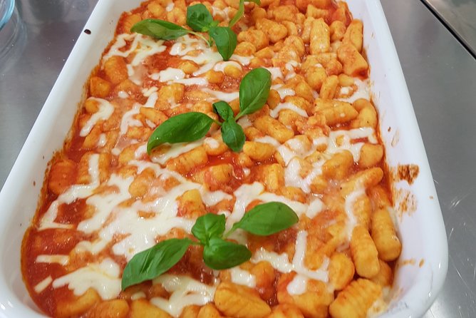 Private Gnocchi Cooking Class with Professional Chef in Padova - Key Points