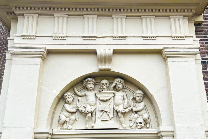 Private Golden Age Architecture Tour, local Dutch guide - Discover Amsterdam’s Golden Age Architecture with a Local Guide