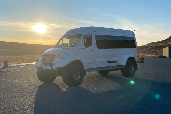 Private Golden circle and glacier super jeep tour from Reykjavik - Why This Tour Stands Out in Reykjavik