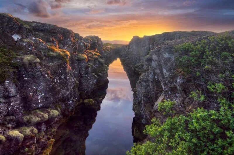Private Golden Circle & Blue Lagoon with Friðheimar Farm - Visiting Kerið Crater and Its Vivid Waters