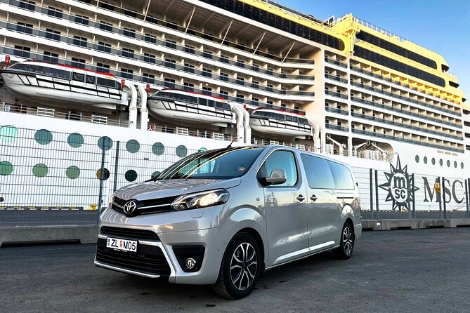 Private Golden Circle, Laugarvatn Fontana (Lunch Include) - Visiting Thingvellir National Park