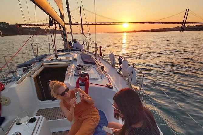 Private Golden Hour Boat Tour - Best Exclusive Sunset Sailing - Key Points