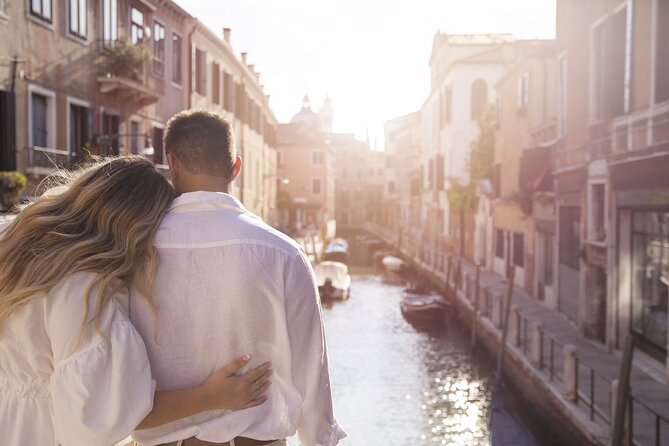 Private Gondola and photoshoot in Secret Venice - Digital Photos: A High-Quality Collection for Lasting Memories