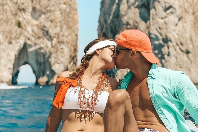 Private Gozzo Boat Tour of Capri Island - The Service and Customer Experience