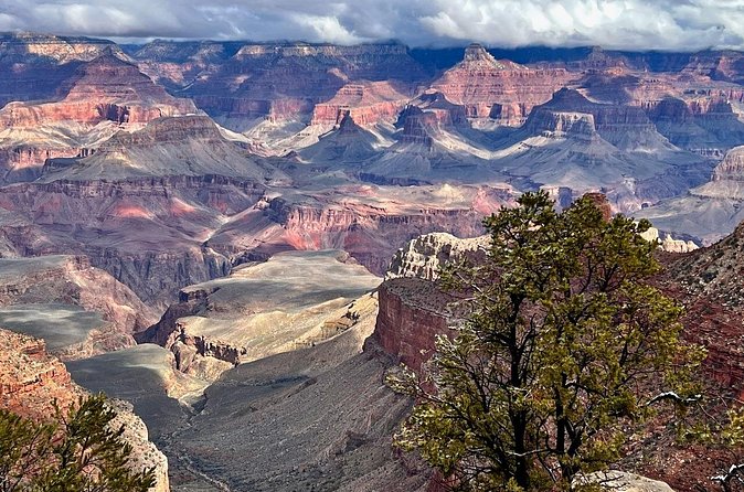 Private Grand Canyon Tour from Flagstaff with Lunch at El Tovar - Transportation and Comfort Features