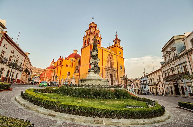 Private Guanajuato City Tour - Best Rated - Discover the University of Guanajuato’s Architectural Marvels