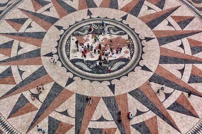 Private Guided 8 hours Tour in Lisbon - Exploring Alfama’s Charm and the São Jorge Castle Views