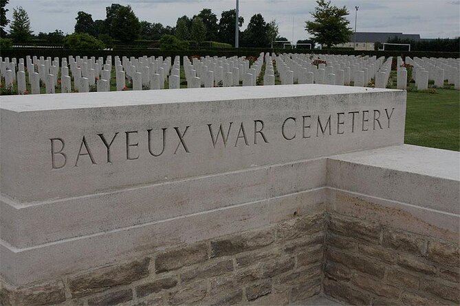 Private guided Allied D-Day Tour from Bayeux - Logistics and Comfort