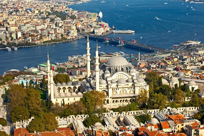 Private Guided Best of Istanbul - Inside the Opulent Topkapi Palace