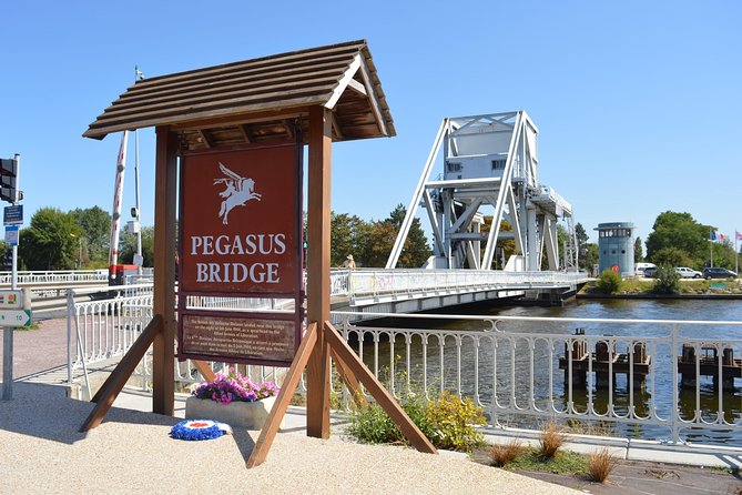 Private guided British D-Day Tour from Bayeux - Discovering Gold Beach and the 50th Infantry Divisions Breakthrough