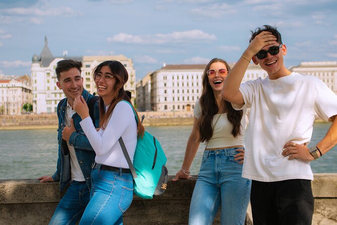 PRIVATE GUIDED Budapest walking tour with coffee break in 120 min - Best View of the Parliament at Batthyány Square