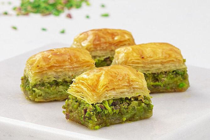 Private Guided "Energy of Istanbul-Skip the Line" Tour, Day 2 - The Guide: Personalization and Local Expertise