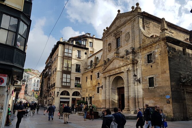 Private Guided Full-Day Walking Tour in Bilbao - Key Points