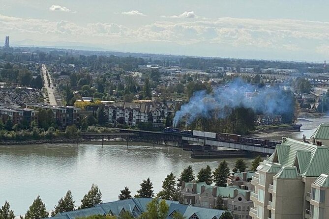 Private Guided Grand City Tour in Vancouver - Canada Place and Vancouver’s Waterfront Icons