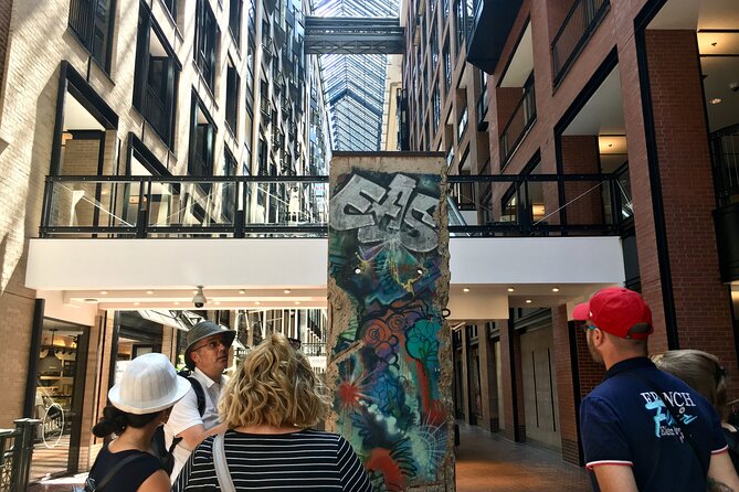 Private Guided Old Montréal and Downtown Walking Tour - Accessibility and Practical Details