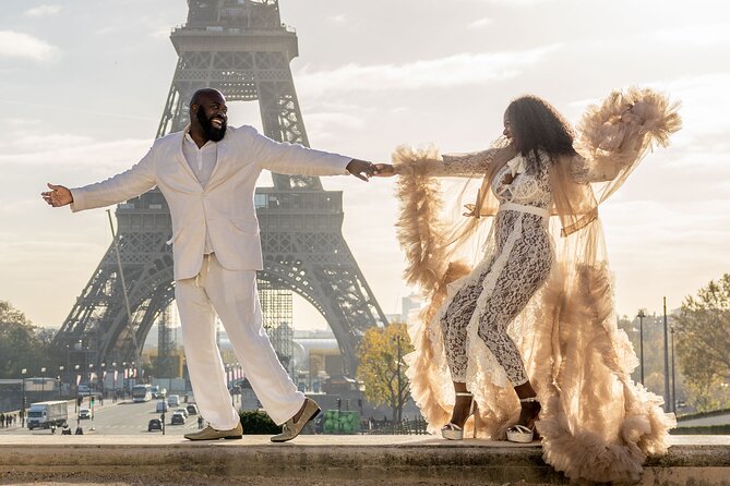 Private Guided Professional Photoshoot by the Eiffel Tower - Weather Considerations and Flexibility