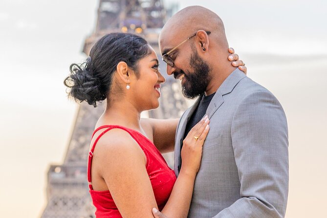 Private Guided Professional Photoshoot by the Eiffel Tower - The Value of the Photos and Delivery Speed