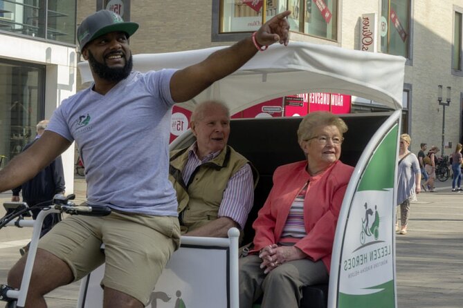 Private guided rickshaw city tour in Munster - Key Points