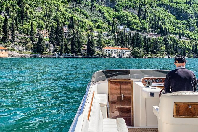 Private guided speedboat cruise on Lake Como from 1H to 4H - Visiting Varenna and Villa Monastero