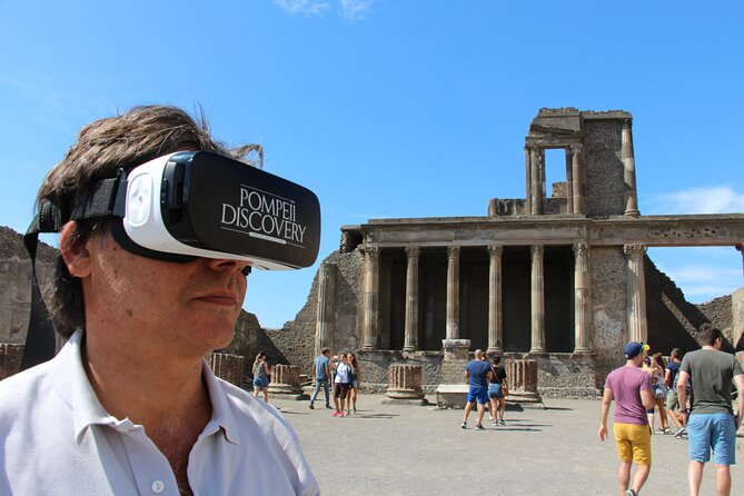 Private Guided Tour and VR Headsets in the Ancient Pompeii - Explore Pompeii’s Ancient Streets in a Private Tour with Virtual Reality