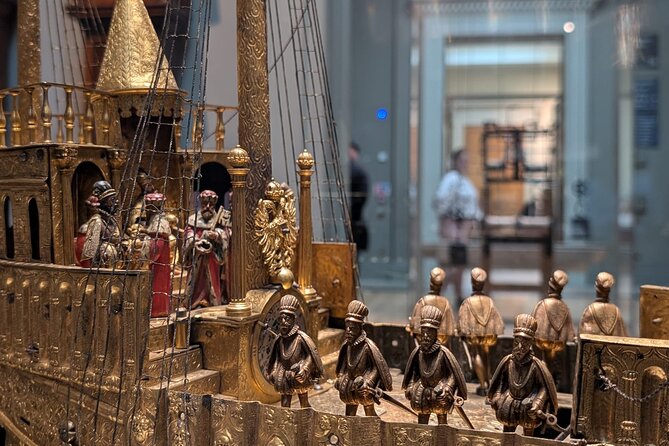 Private Guided Tour at British Museum Highlights - Meeting Point and Tour Logistics