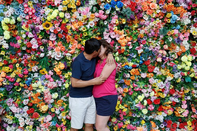 Private Guided Tour by Tuk Tuk - Visiting Lisbon’s Cultural and Foodie Hotspots