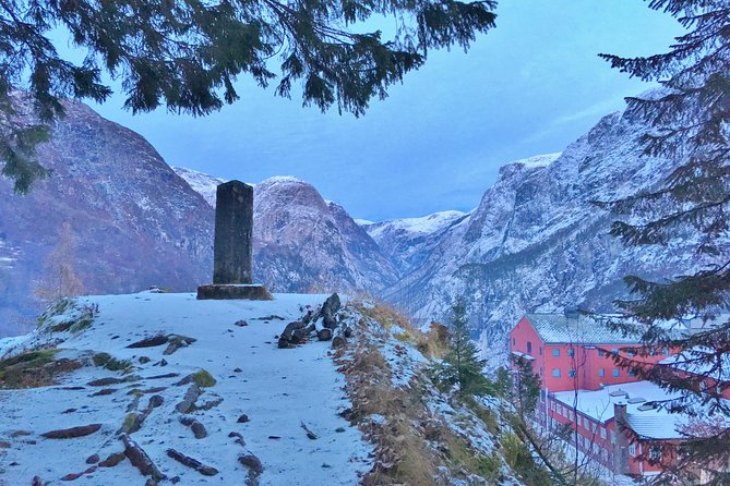 PRIVATE GUIDED TOUR: Highlights of Norway  Trip to the Sognefjord  WINTER - Witnessing Tvindefossen Waterfall