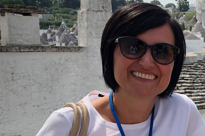 Private guided tour in Alberobello with free tasting: discovering the trulli - The Guide: Valeria’s Expertise and Style