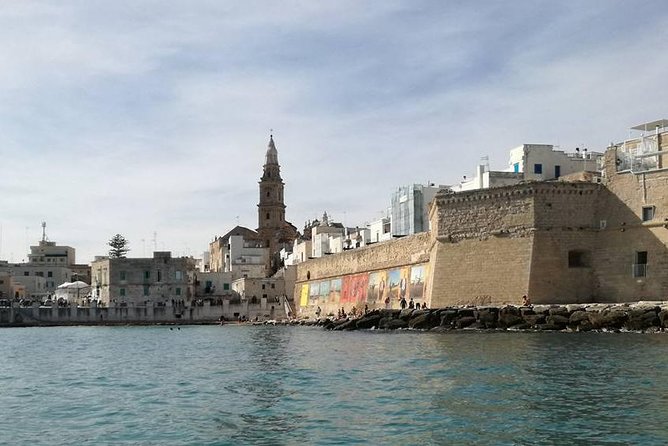 Private guided tour in Monopoli: walking through the old town - The Experience of a Native Guide: Valeria’s Personal Touch