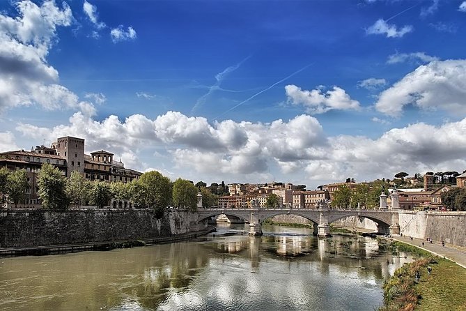 Private Guided Tour in Rome with Driver for 2 Days - Luxury Transportation and Convenience
