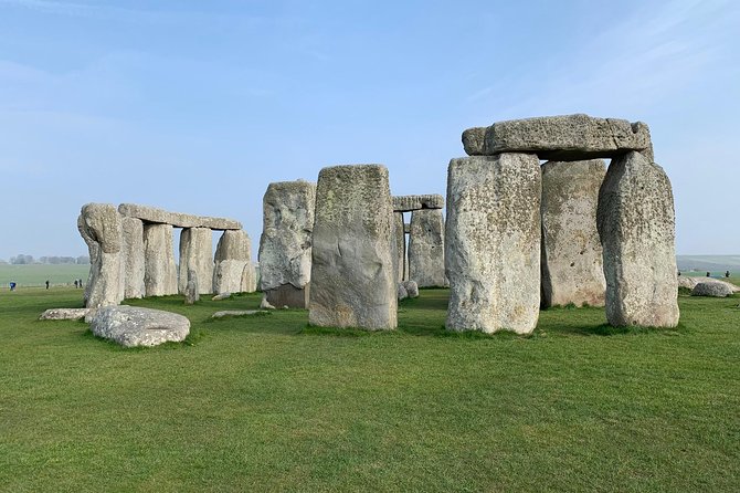 Private Guided Tour of Ancient and Magical Stonehenge - Visiting Woodhenge — A Key to Understanding the Area