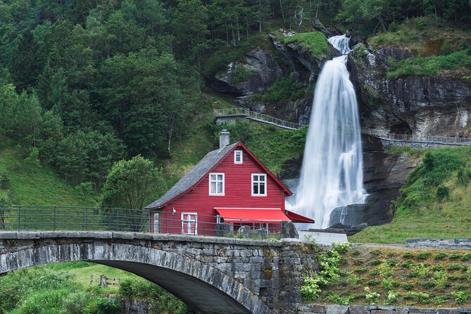 Private Guided Tour of Bergen and the Best of Norwegian Fjords - The Goldfish Lake and Scenic Drive