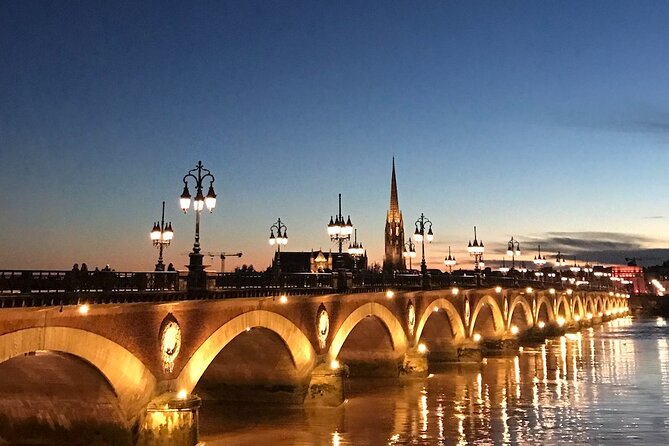 Private Guided Tour of Bordeaux with a Local Guide - The Grand View at Place de la Bourse and the Water Mirror