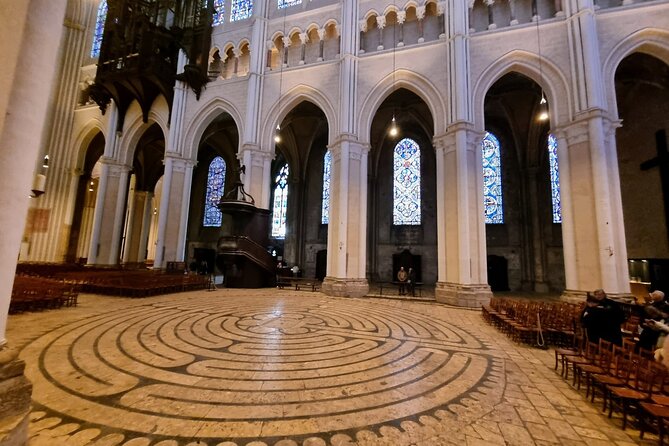 Private Guided Tour of Chartres Cathedral - Key Points