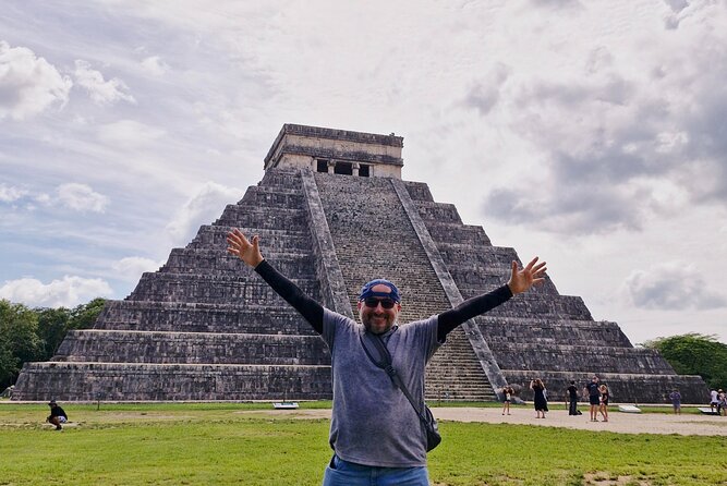 Private Guided Tour of Chichenitza - Swimming and Visiting Cenotes in Yucatán