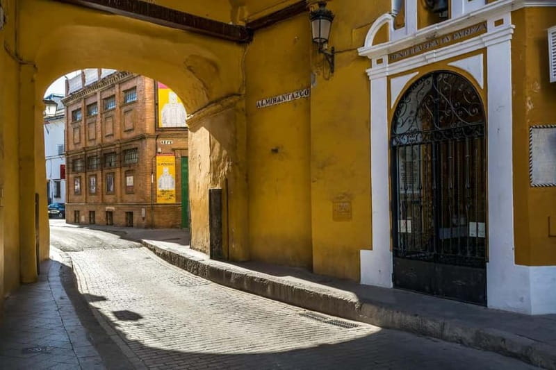 Private Guided Tour of Complete Seville and Jewish Quarter - Practical Information and Booking Details